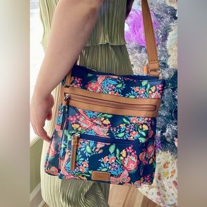 Beautiful Multi-pocket Crossbody